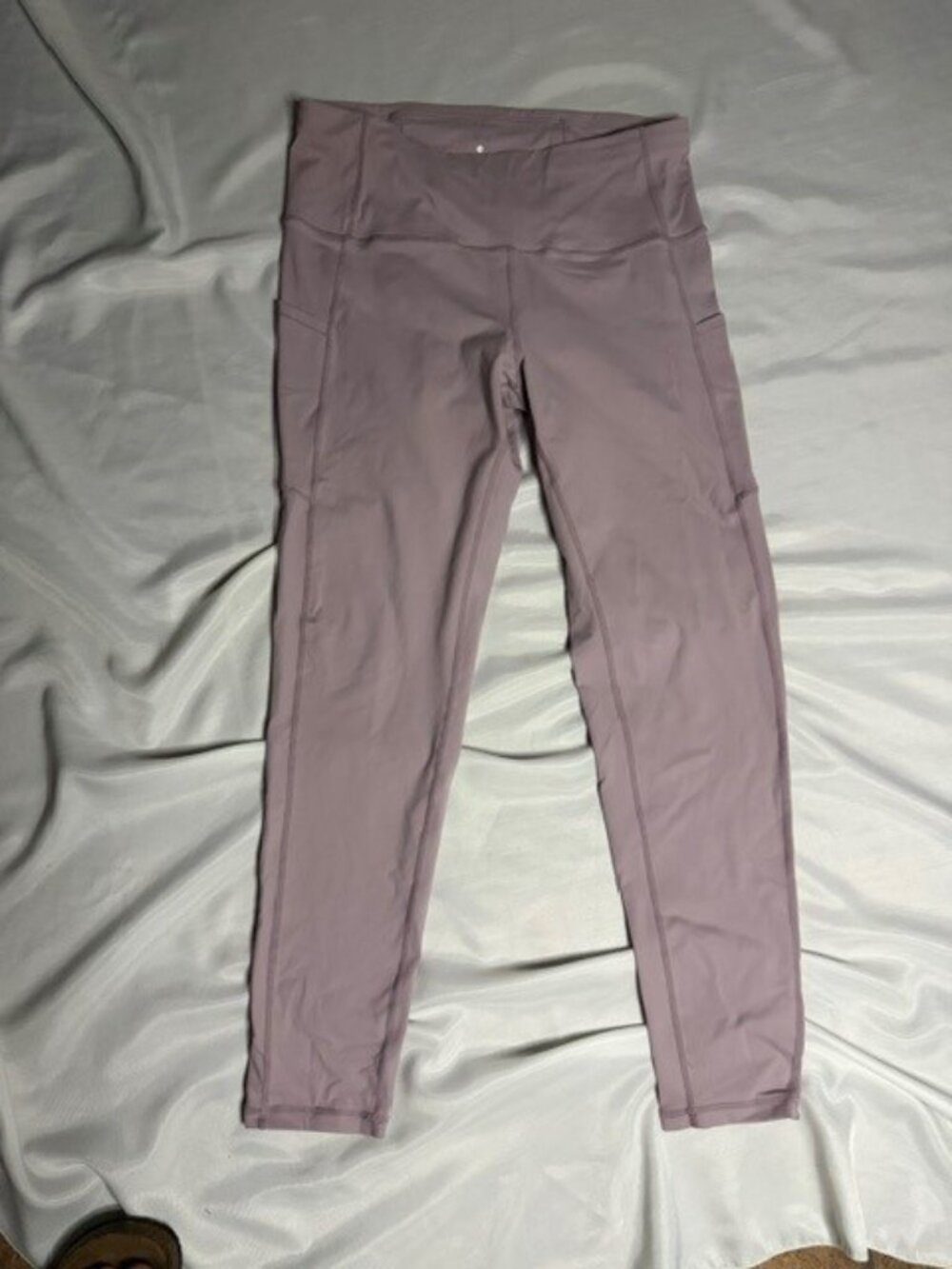 Amazon XL Lilac Leggings w/Pockets - Picture 3 of 3
